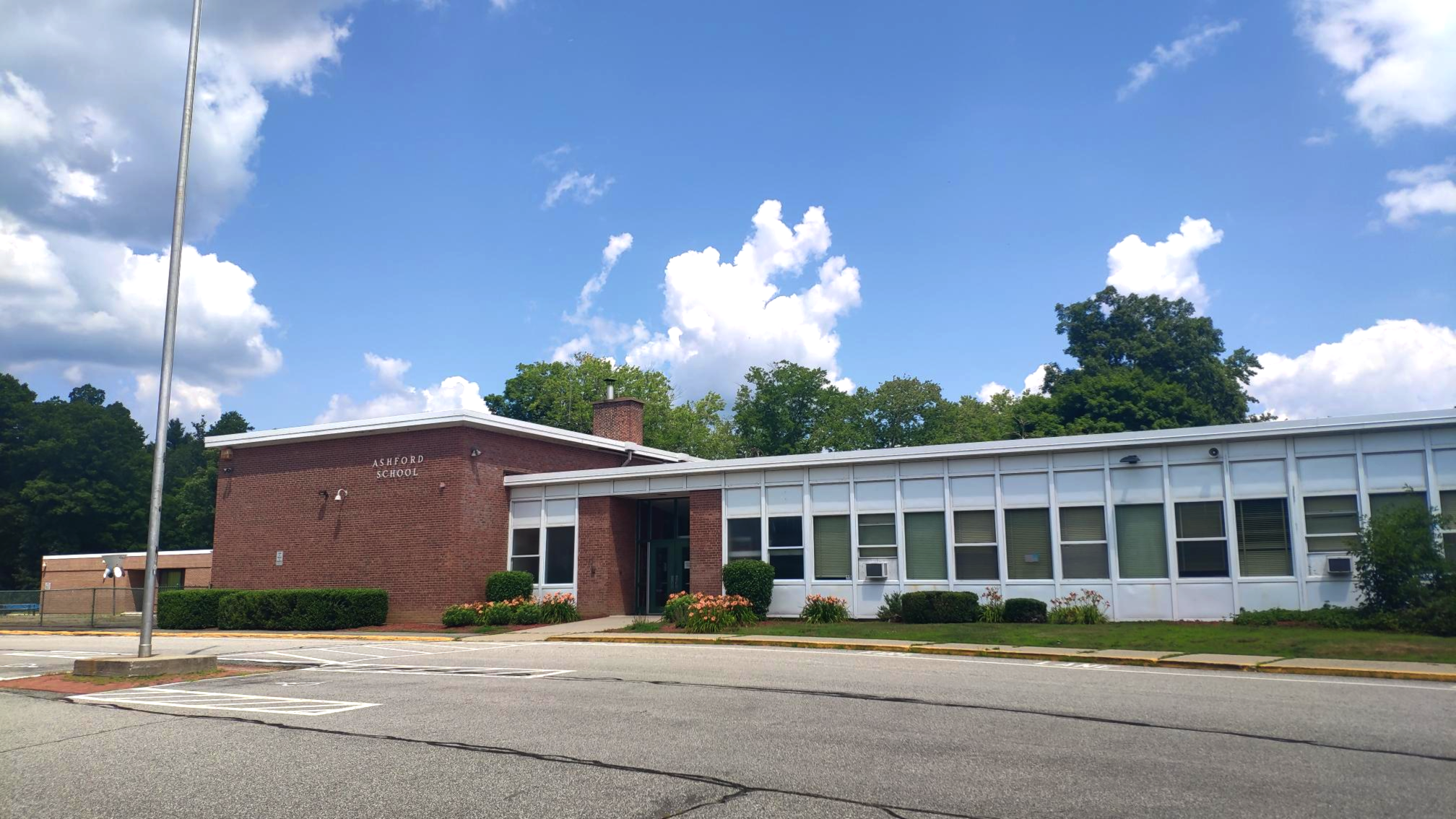 Ashford School District – Ashford, Connecticut
